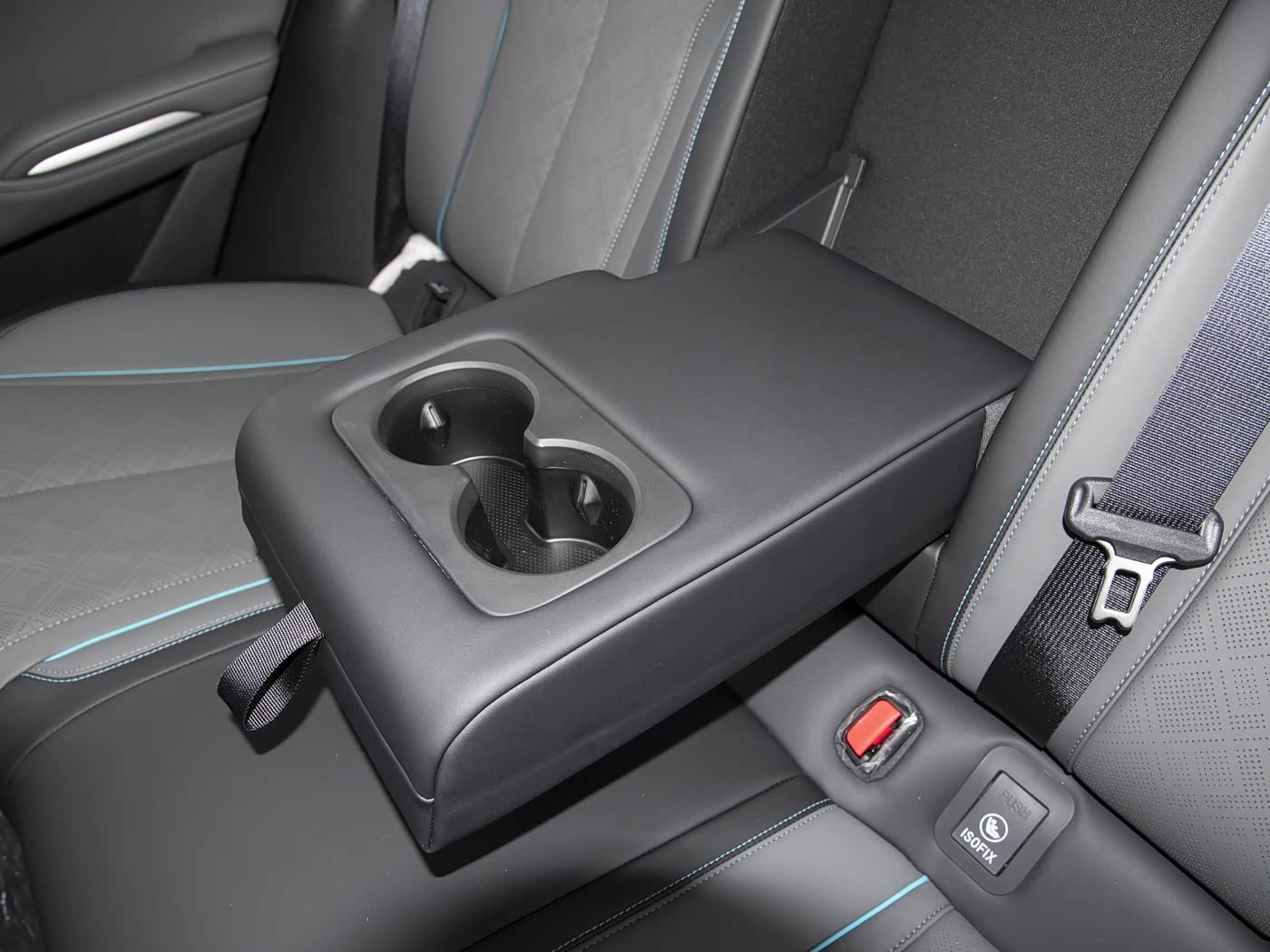 BYD Qin L DM-i Intelligent Driving Edition (комплектация Zunle) view 7