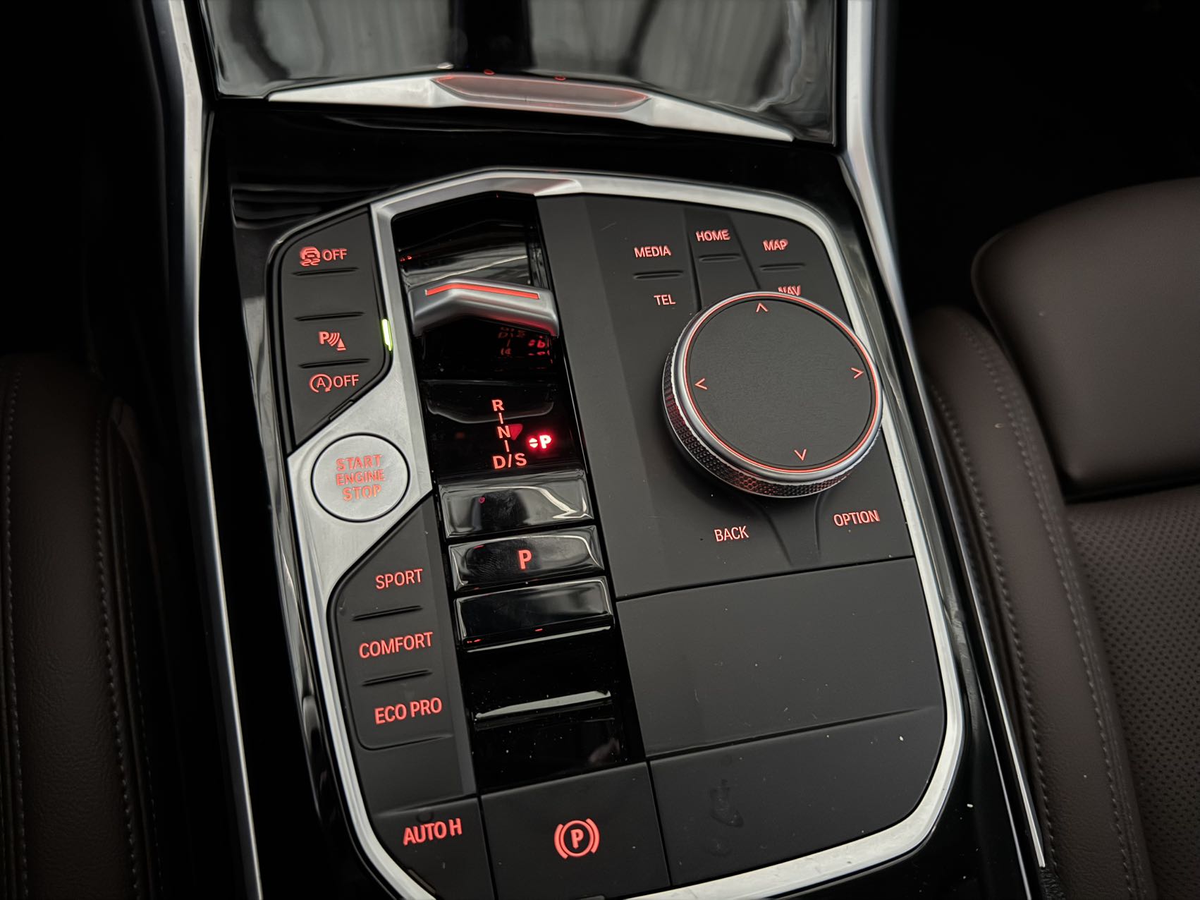 BMW 320Li view 10
