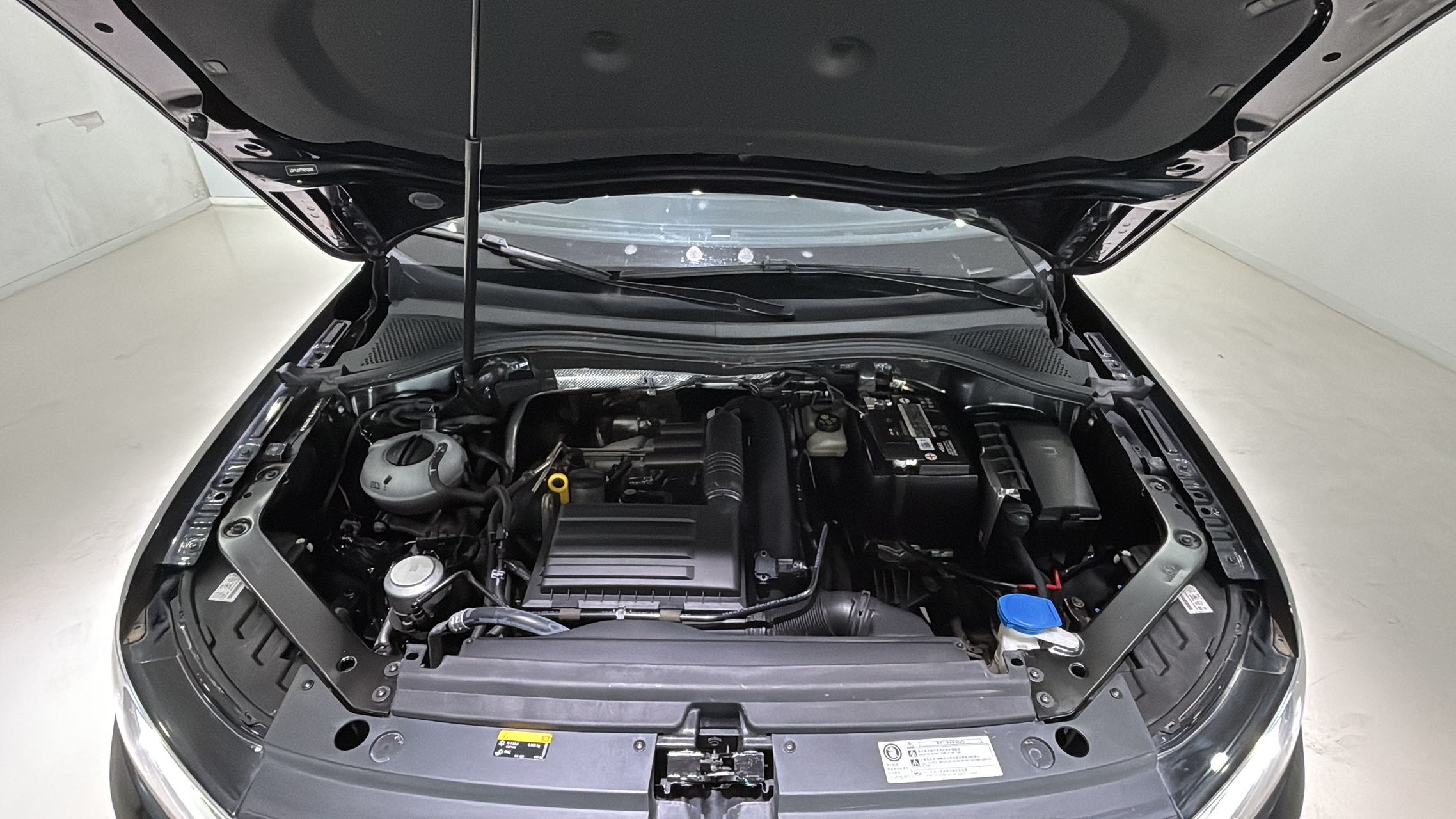 Volkswagen Tiguan L 2023