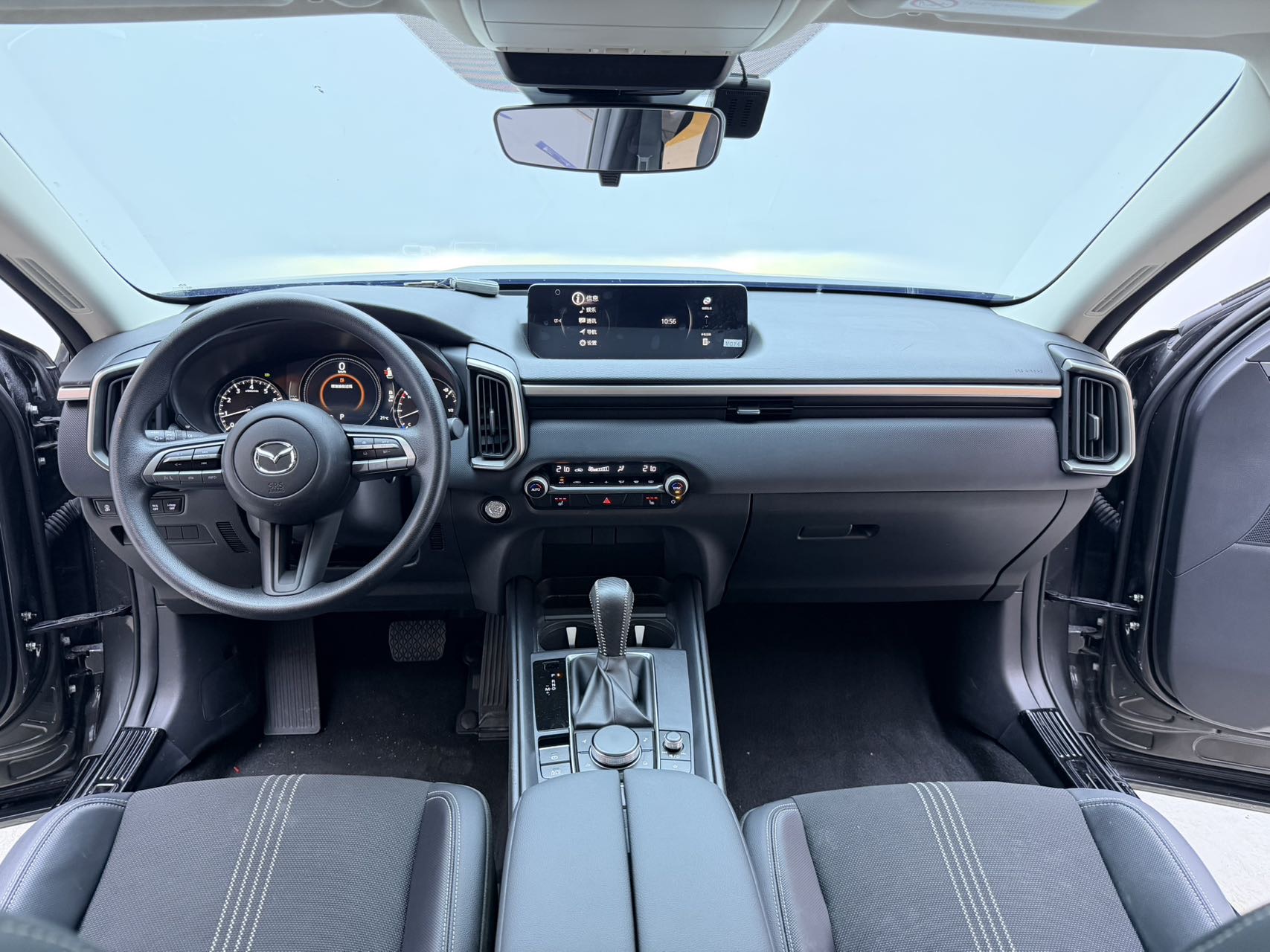 Mazda CX-50 view 6