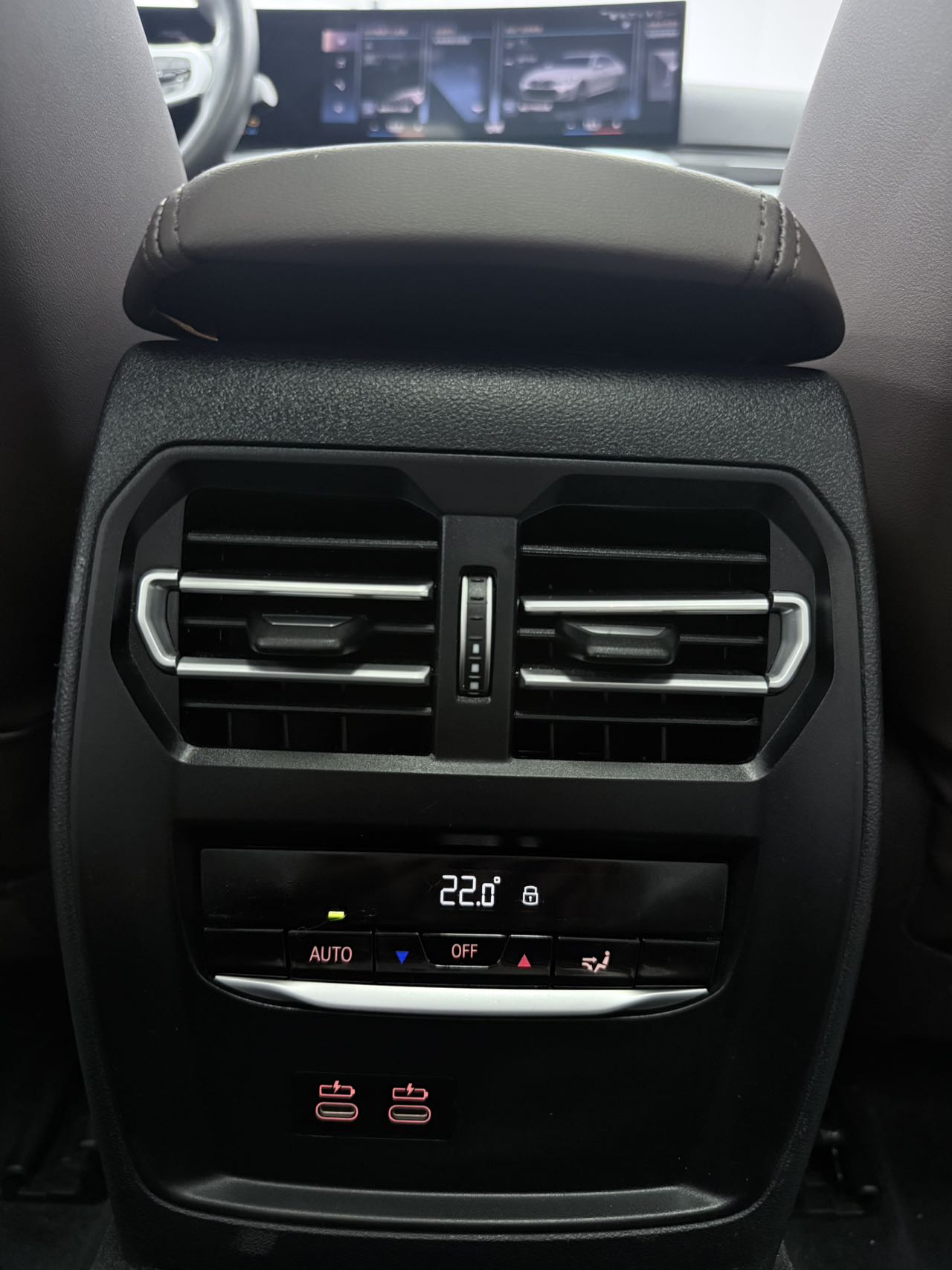 BMW 320LI view 12