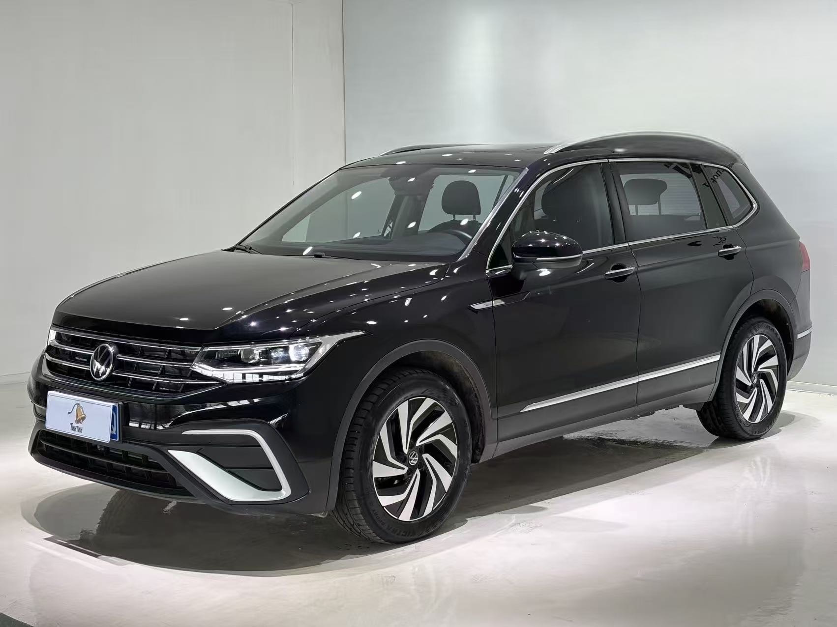 Volkswagen Tiguan L view 21