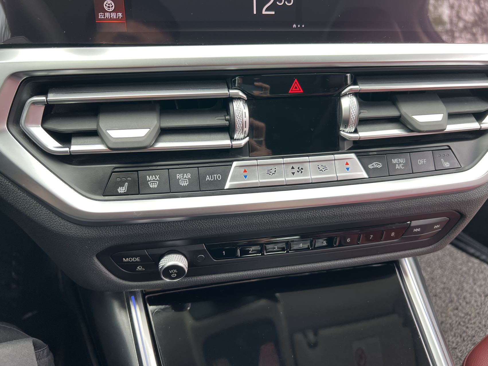 BMW 320Li view 13