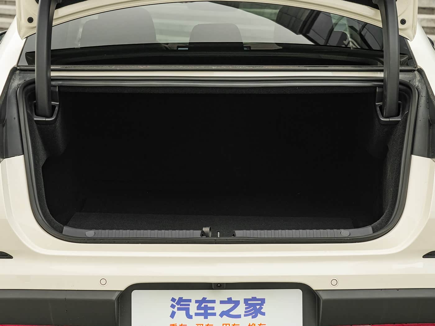 BYD BYD Seal 07 EV (Флагманская комплектация) view 19
