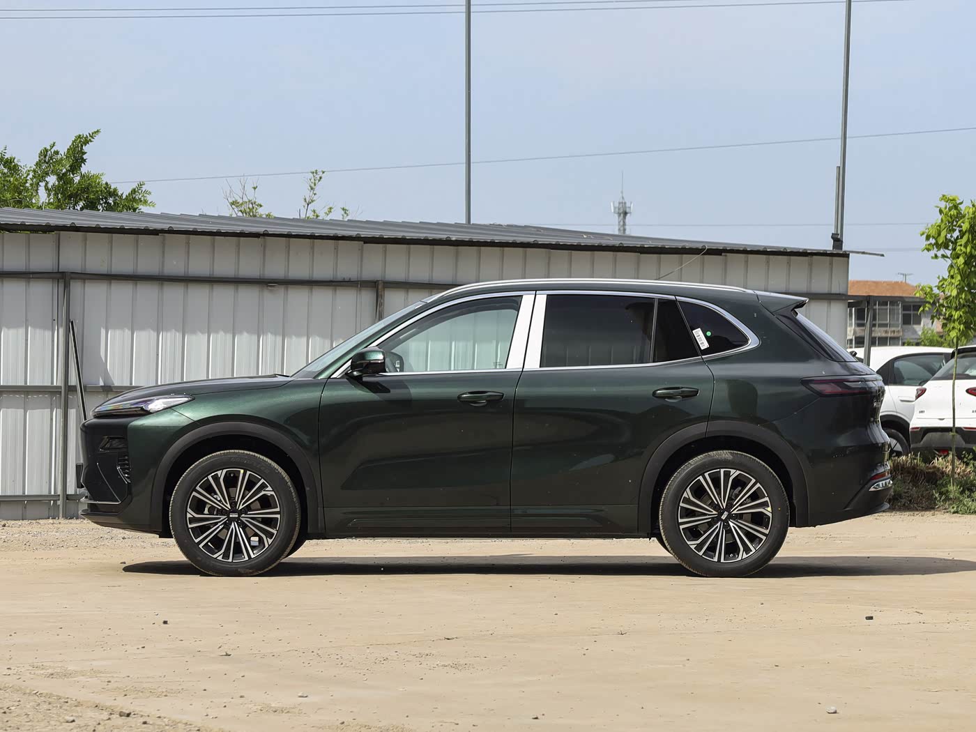 Geely Galaxy Starship 7 605km Range+ view 6