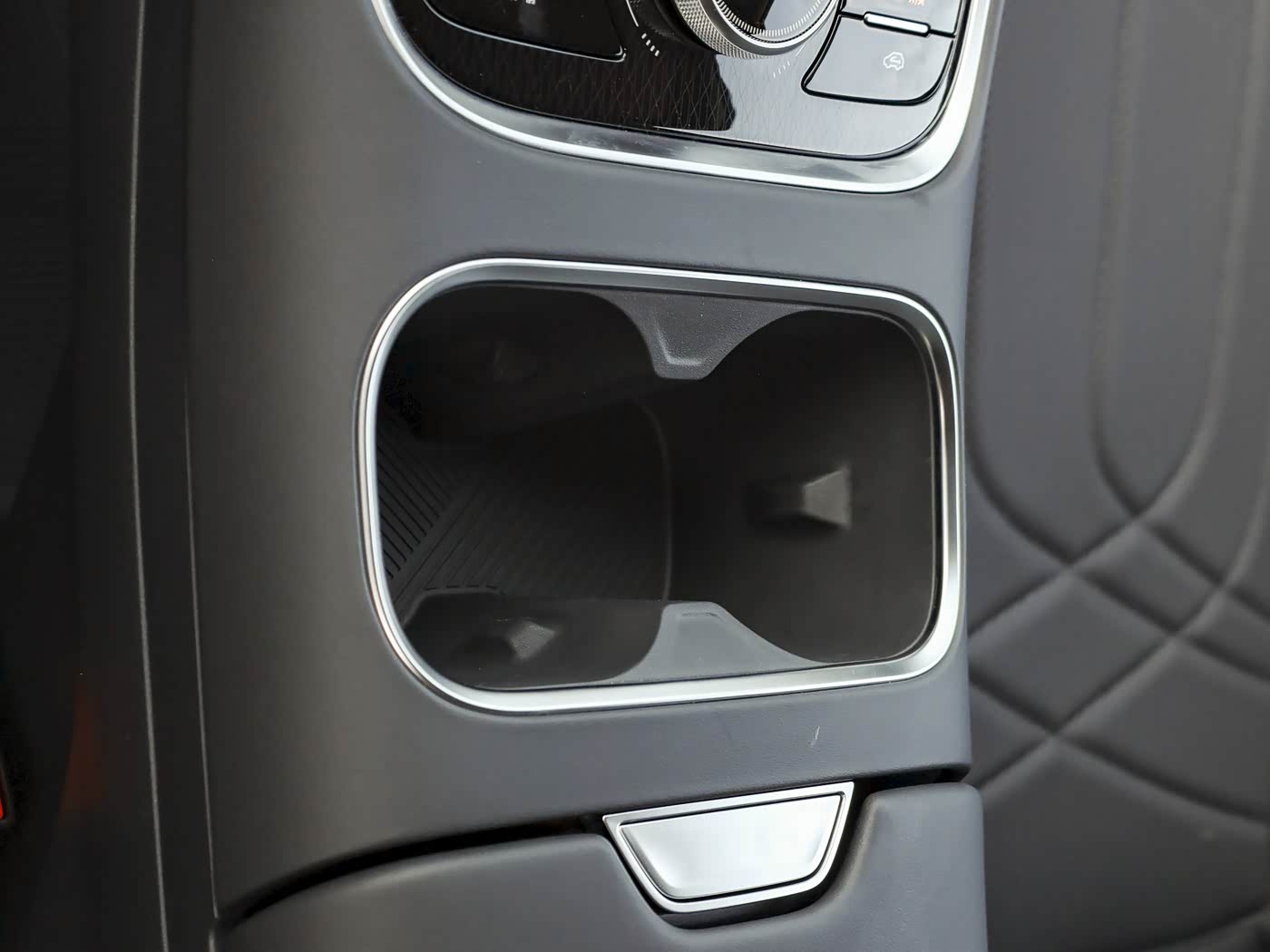 Geely Galaxy Starship 7 605km Range+ view 12
