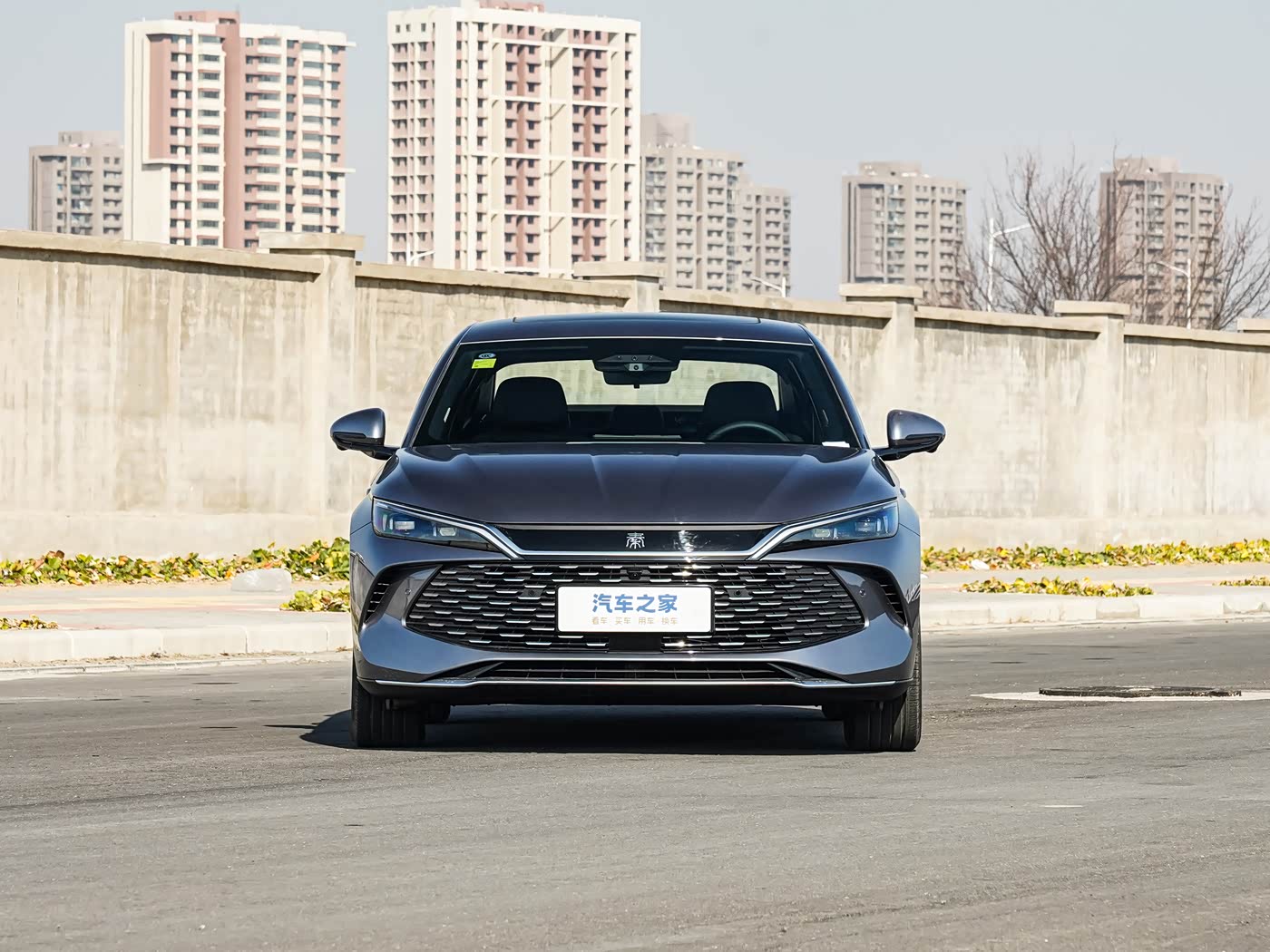 BYD Qin L DM-i Intelligent Driving Edition (комплектация Lingxian)