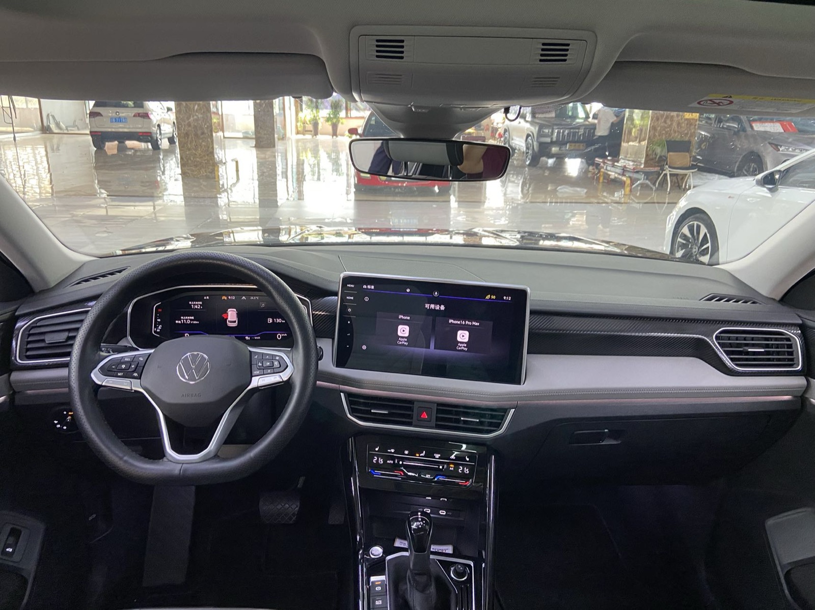 Volkswagen Tayron view 9