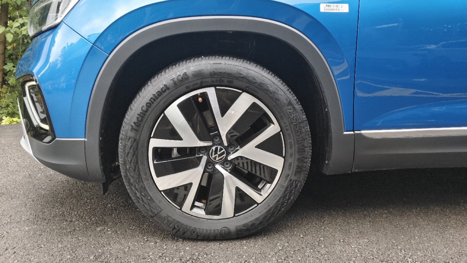 Volkswagen Tayron view 4
