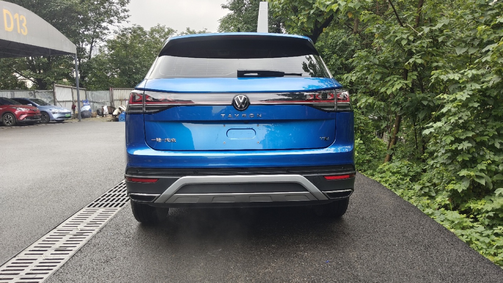 Volkswagen Tayron view 9