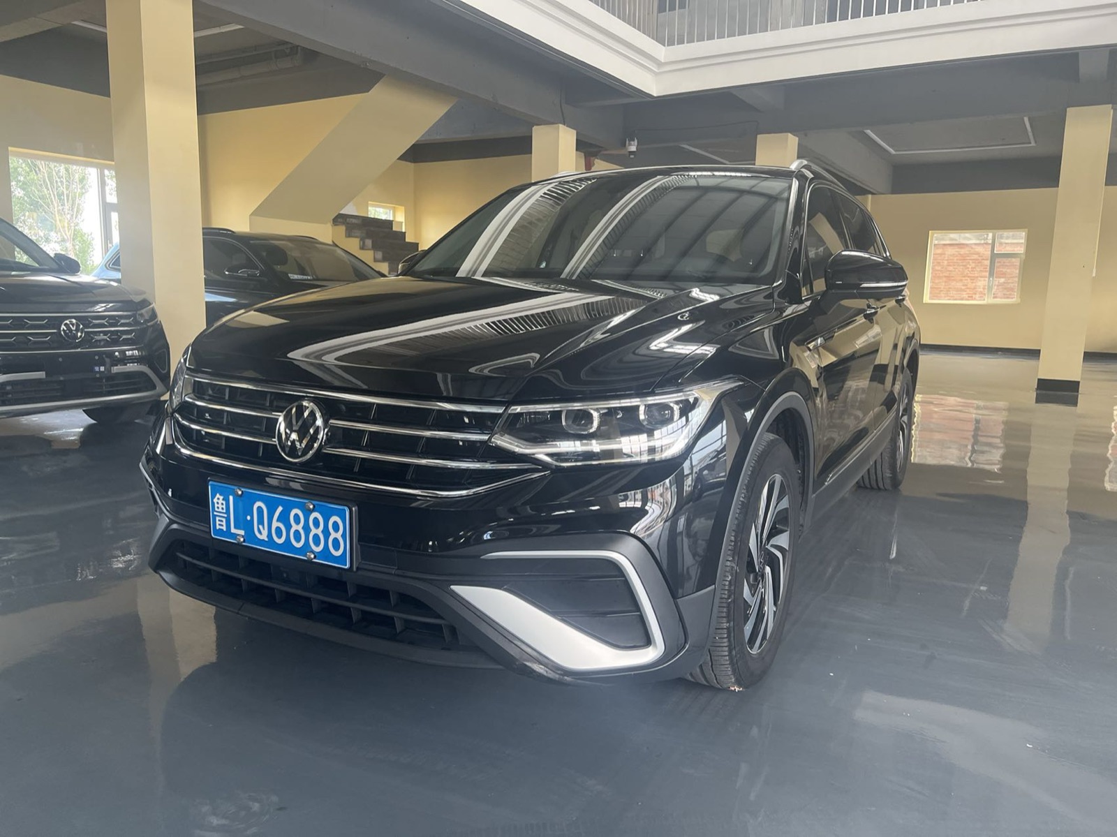 Volkswagen Tiguan L 2022