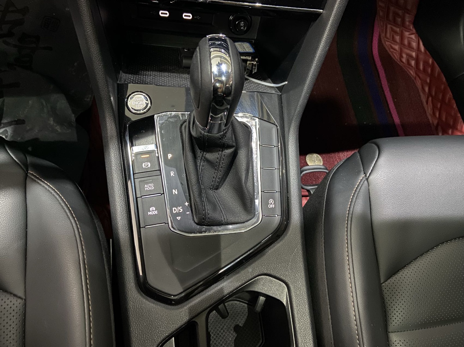 Volkswagen Tharu view 22