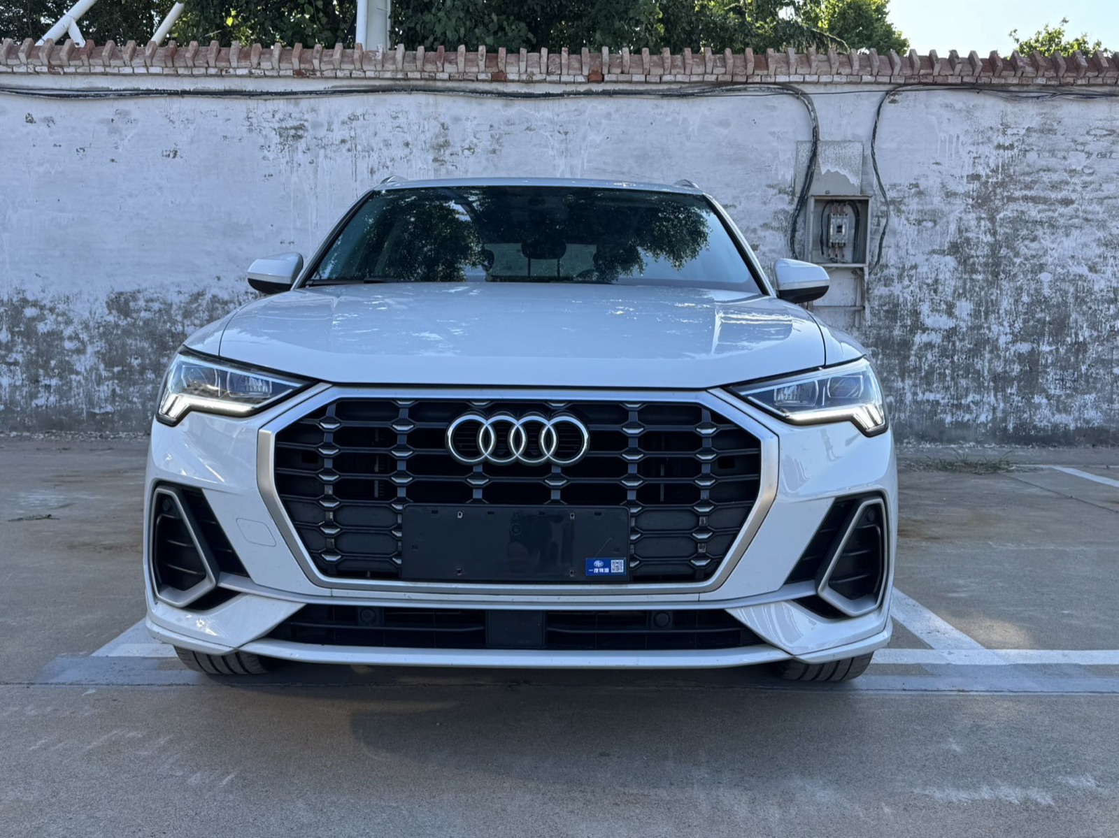 Audi Q3 view 2